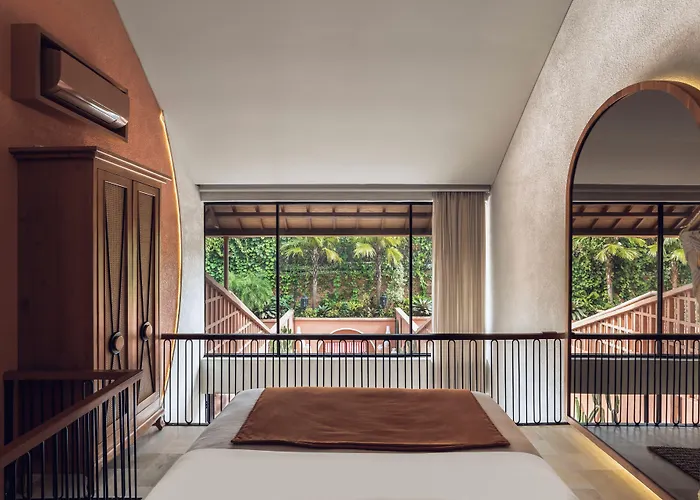 Villa Cyrus By Ini Vie Hospitality *